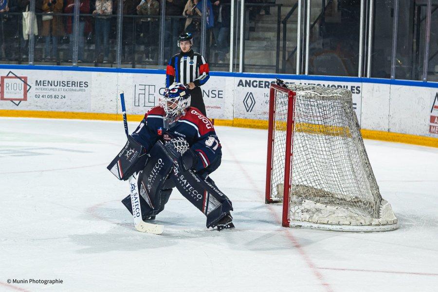 Angers  7 - 4 Grenoble 