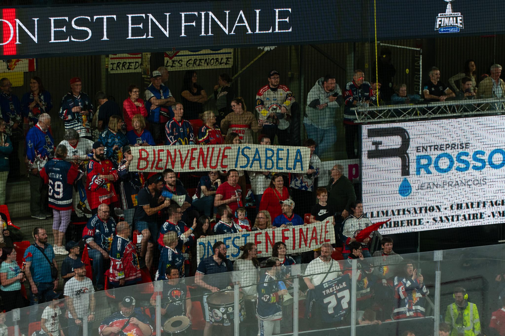 Grenoble  6 - 2 Angers 