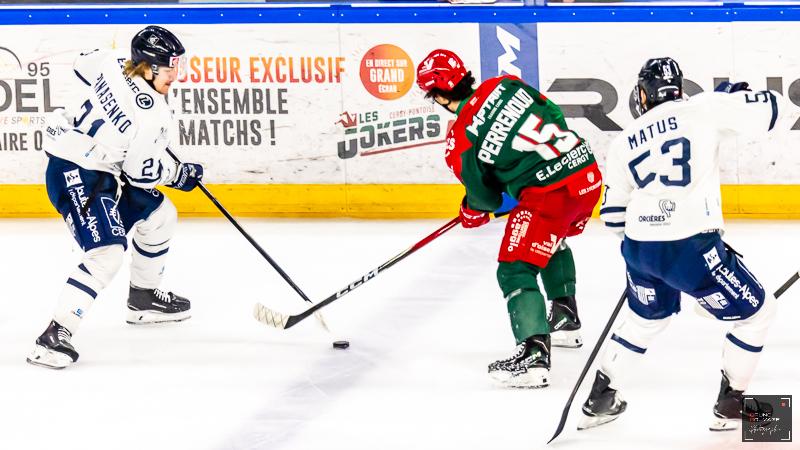 Cergy-Pontoise 3 - 4 Gap 