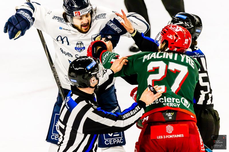 Cergy-Pontoise 3 - 4 Gap 