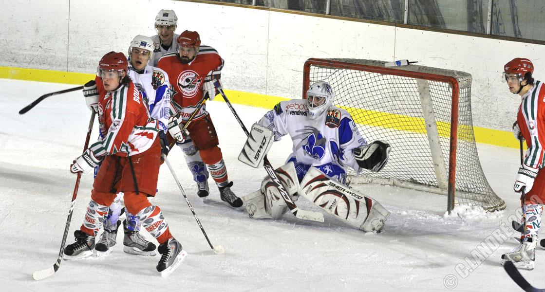 Courbevoie  3 - 5 Reims