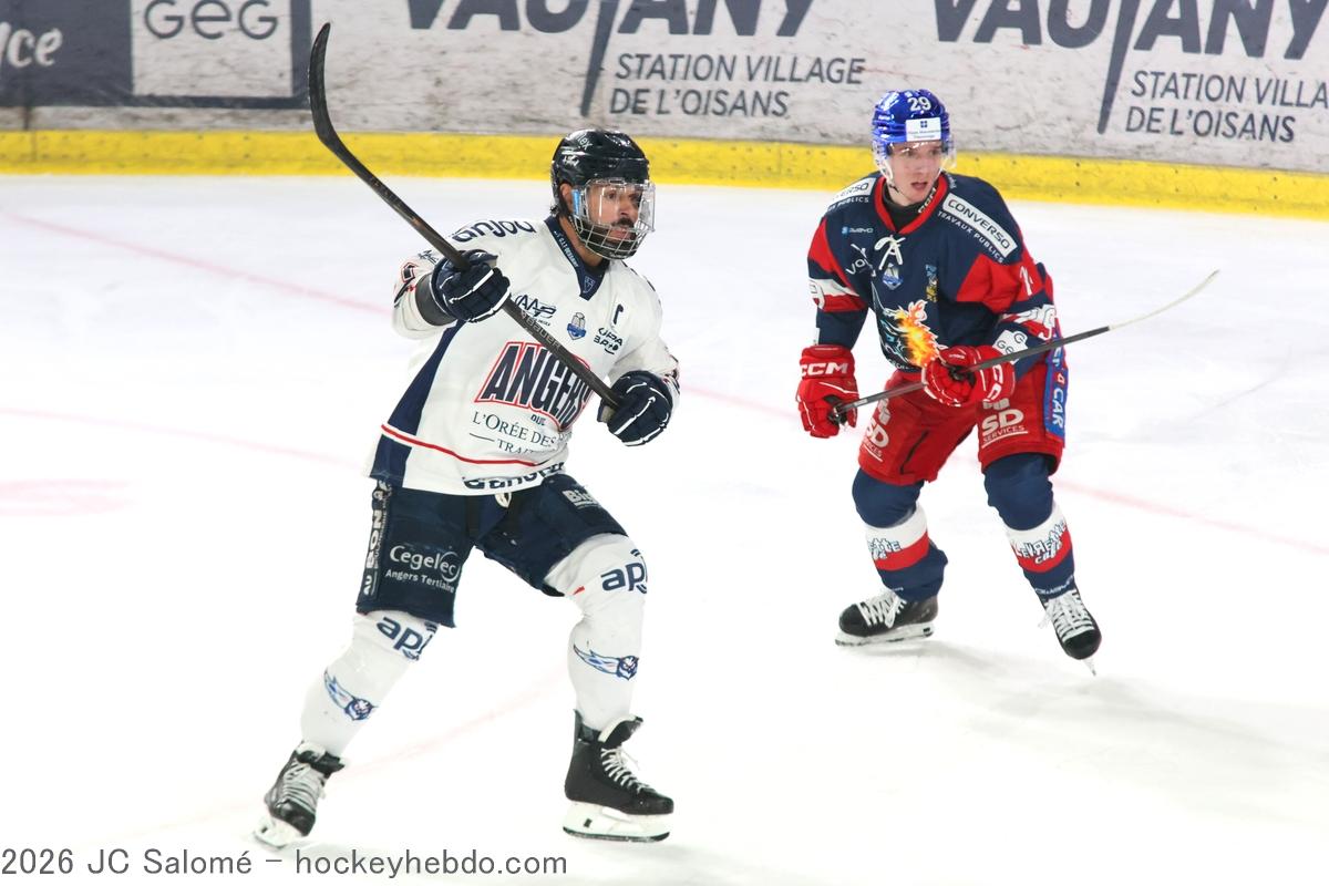 Grenoble  6 - 2 Angers 