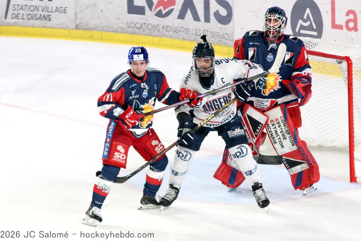 Grenoble  6 - 2 Angers 
