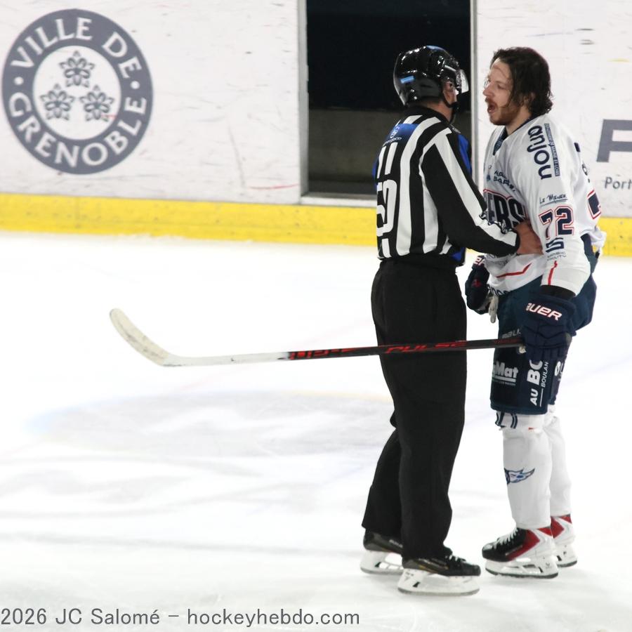 Grenoble  6 - 2 Angers 