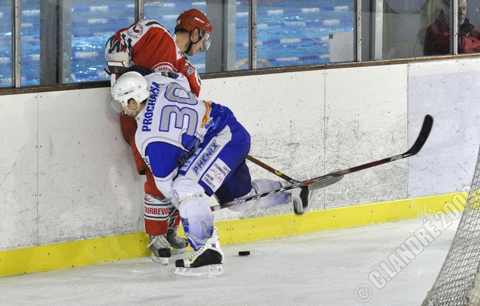 Courbevoie  3 - 5 Reims