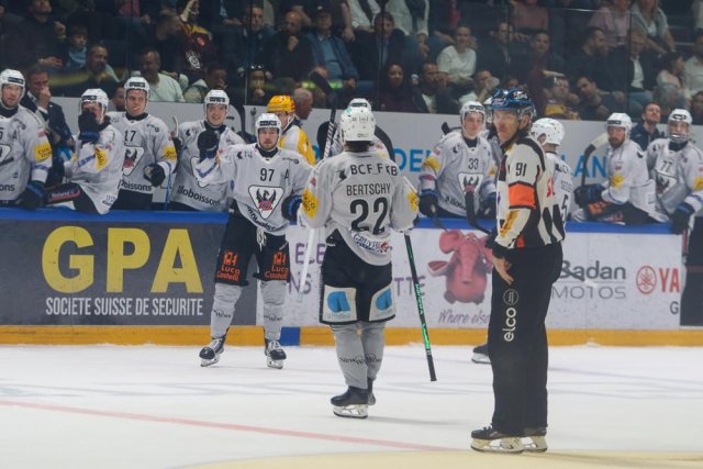 Photo hockey match Genève - Fribourg le 10/04/2026
