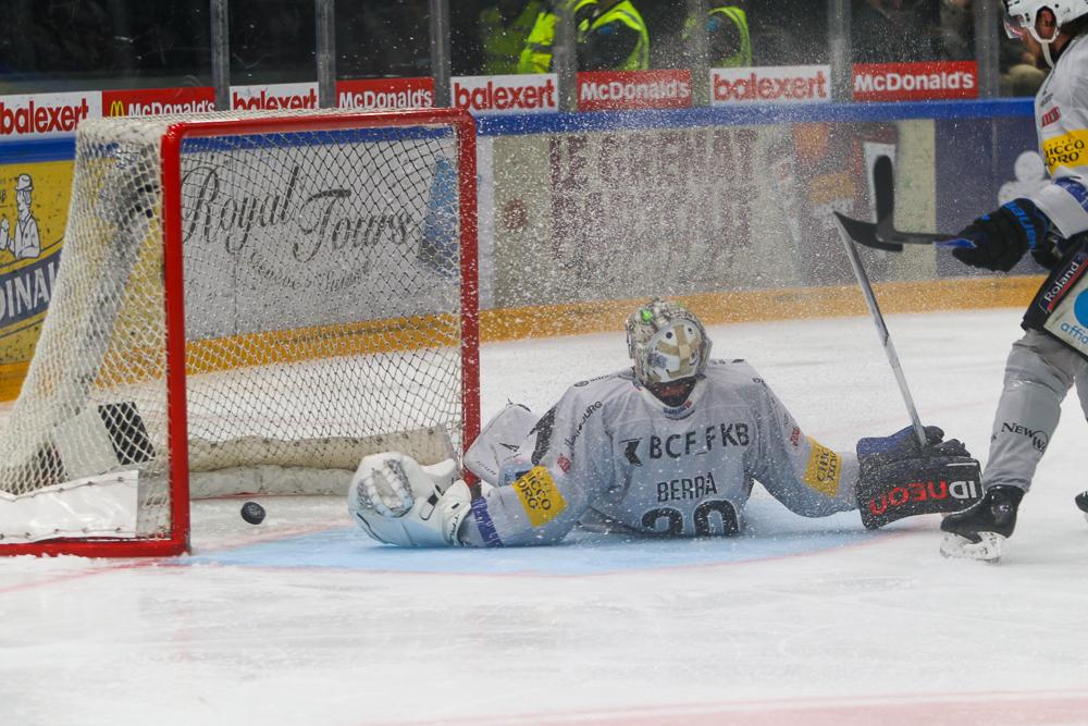 Genève 3 - 4 Fribourg