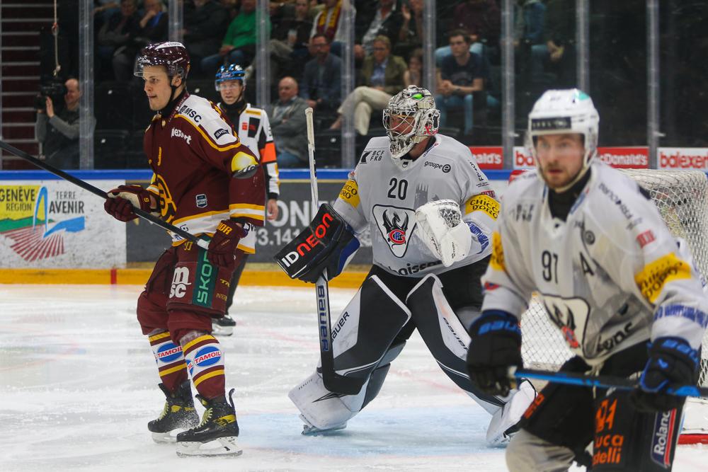 Genève 3 - 4 Fribourg