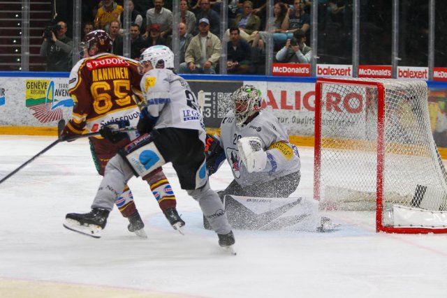Photo hockey match Genève - Fribourg le 10/04/2026