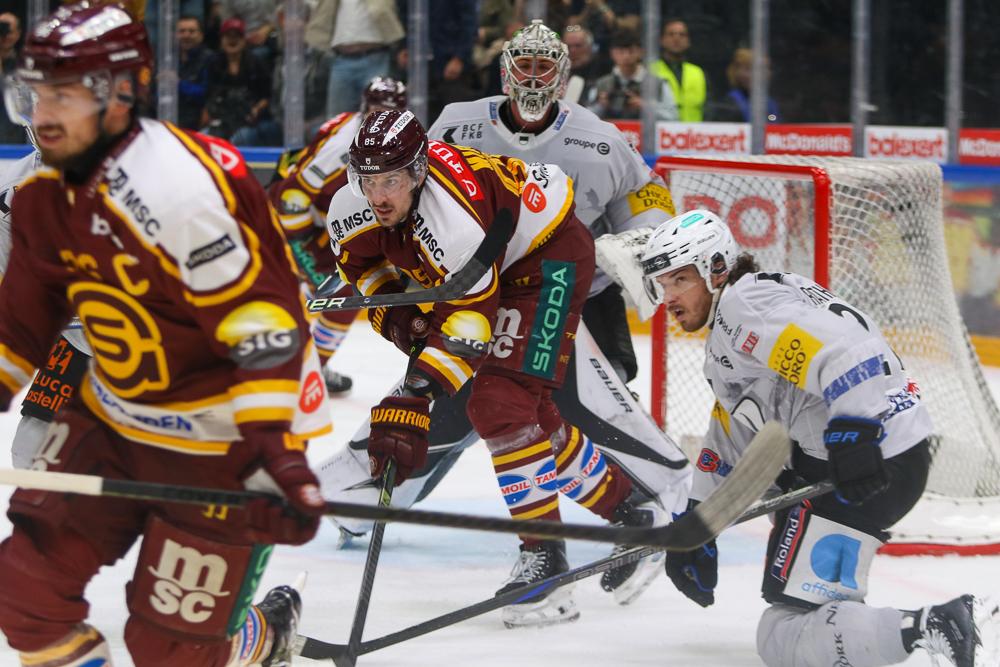 Genève 3 - 4 Fribourg