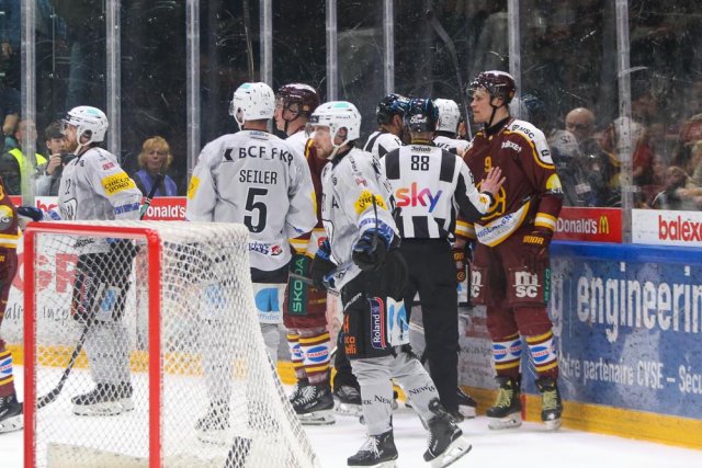 Photo hockey match Genève - Fribourg le 10/04/2026