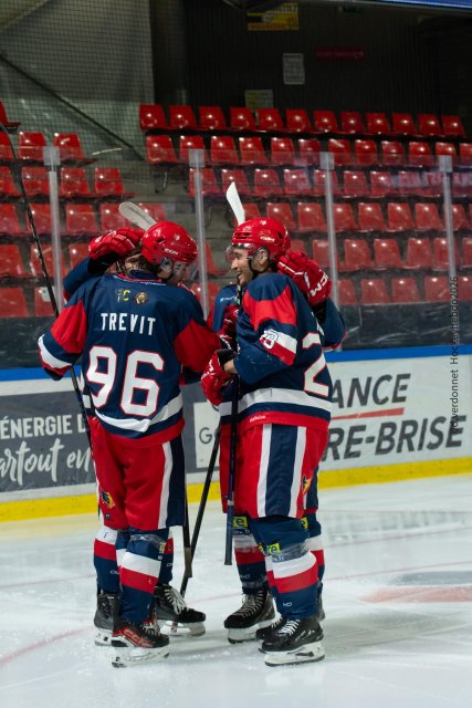 Photo hockey reportage Grenoble, Amiens et Rouen attendent le 4e pour la finale