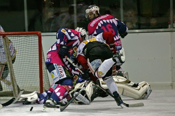 Epinal  6 - 5 Morzine-Avoriaz