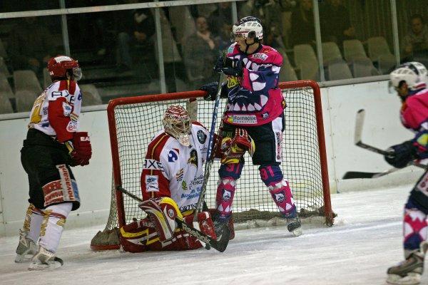 Epinal  6 - 5 Morzine-Avoriaz
