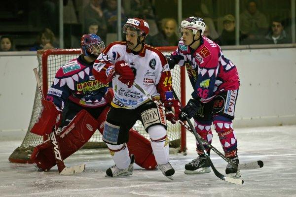 Epinal  6 - 5 Morzine-Avoriaz