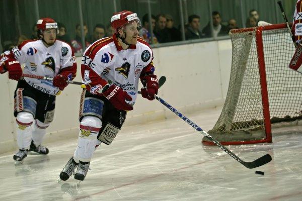 Epinal  6 - 5 Morzine-Avoriaz