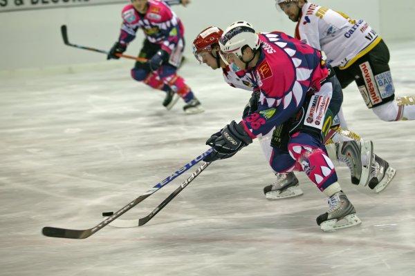 Epinal  6 - 5 Morzine-Avoriaz