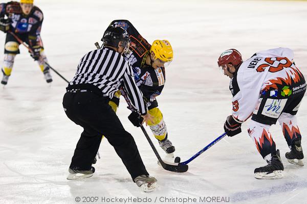Strasbourg  2 - 0 Neuilly/Marne