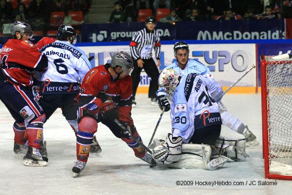 Grenoble  7 - 2 Angers 