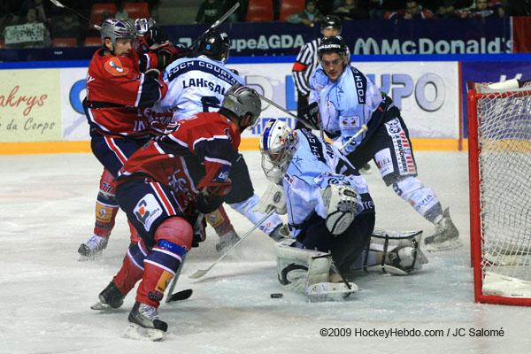 Grenoble  7 - 2 Angers 