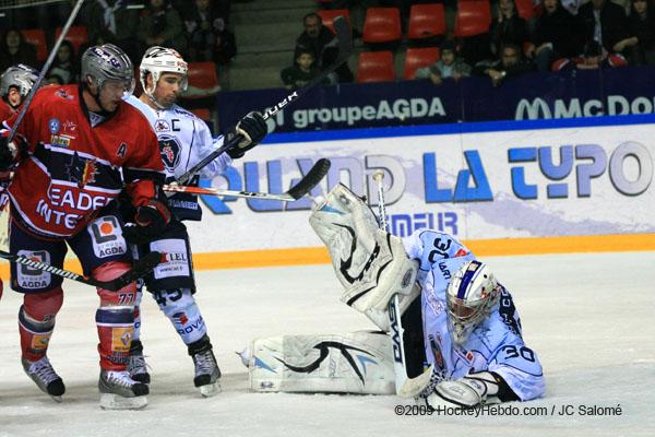 Grenoble  7 - 2 Angers 