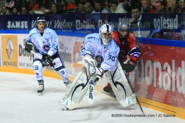 Grenoble  7 - 2 Angers 