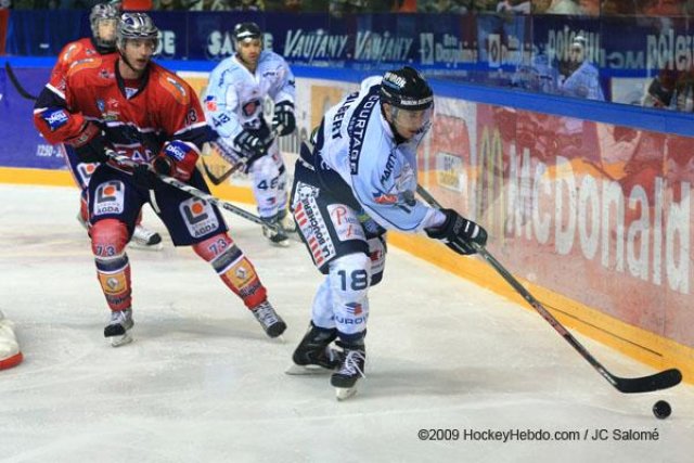 Photo hockey match Grenoble  - Angers  le 08/12/2009