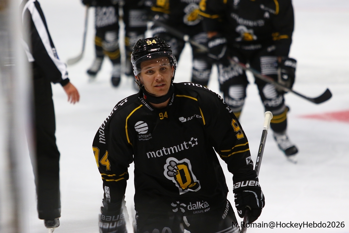 Rouen 3 - 0 Angers 