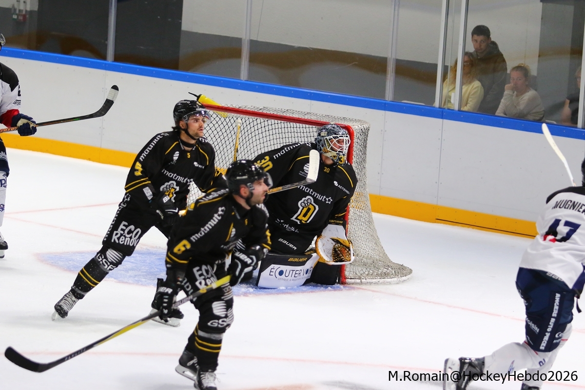 Rouen 3 - 0 Angers 