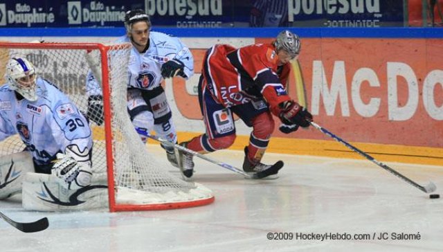 Photo hockey match Grenoble  - Angers  le 08/12/2009