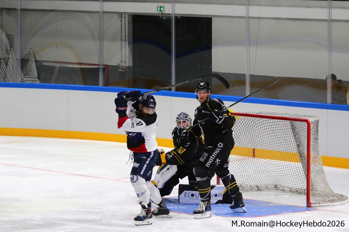 Rouen 3 - 0 Angers 