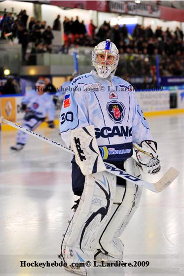 Grenoble  7 - 2 Angers 