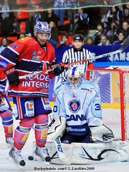 Grenoble  7 - 2 Angers 