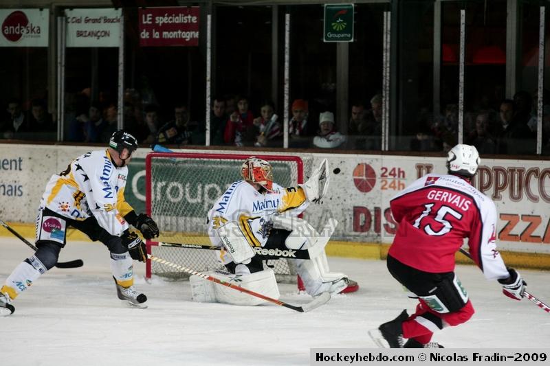 Briançon  1 - 3 Rouen