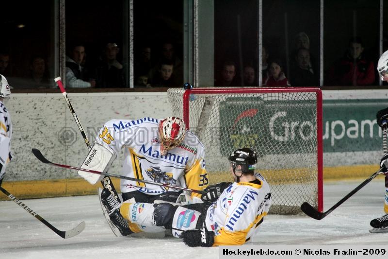 Briançon  1 - 3 Rouen