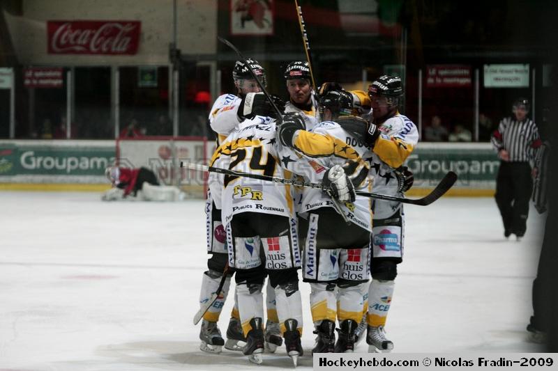 Briançon  1 - 3 Rouen