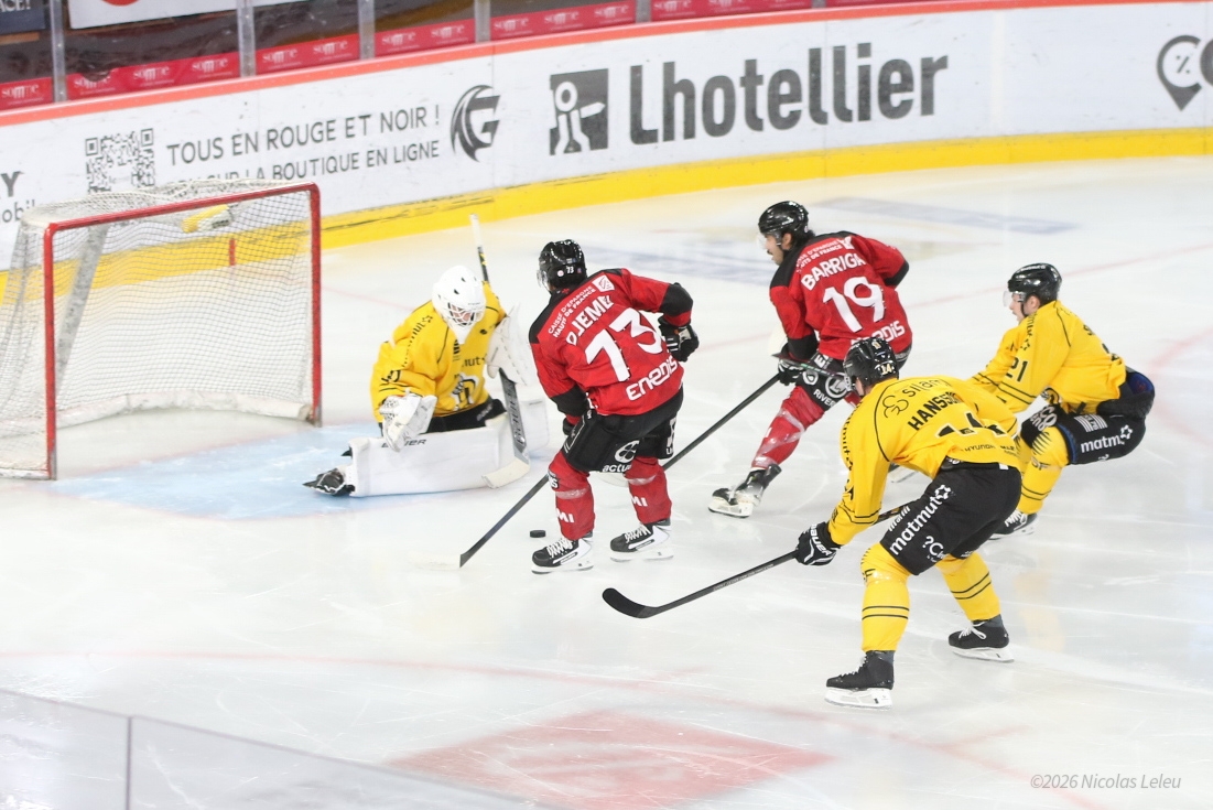 Amiens  5 - 4 Rouen