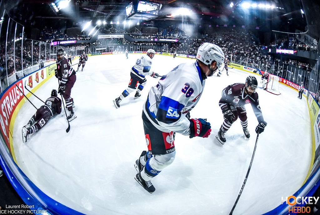 Bordeaux 4 - 5 Mannheim