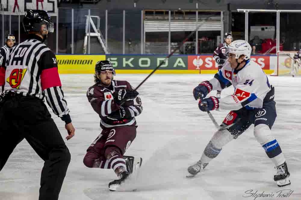 Bordeaux 4 - 5 Mannheim
