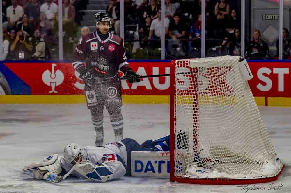 Bordeaux 4 - 5 Mannheim