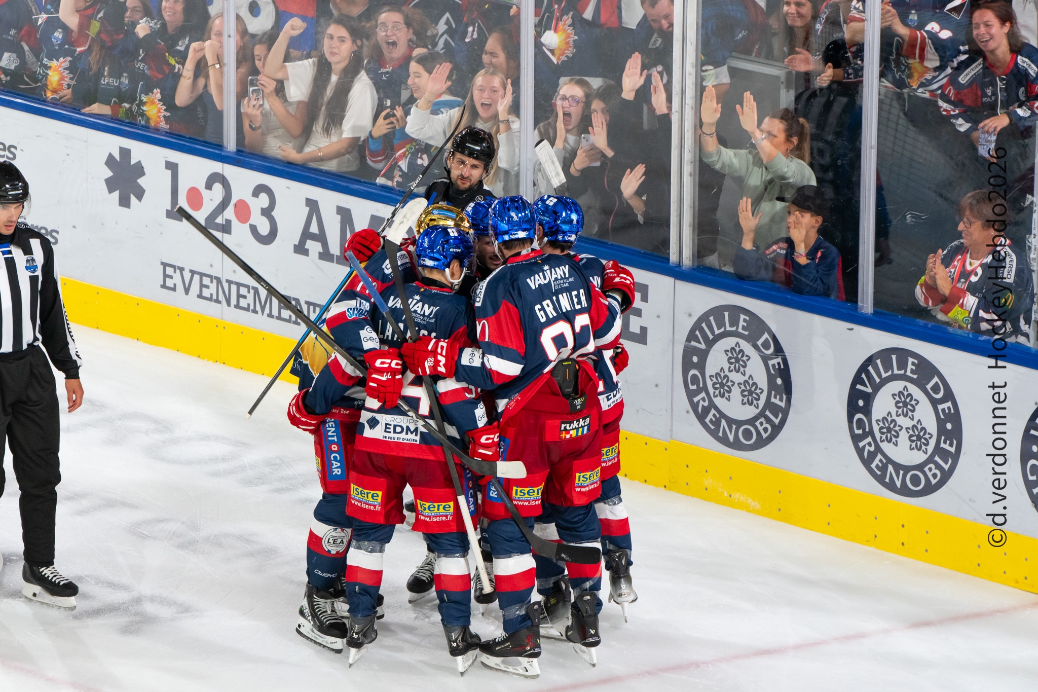 Grenoble  4 - 1 Angers 