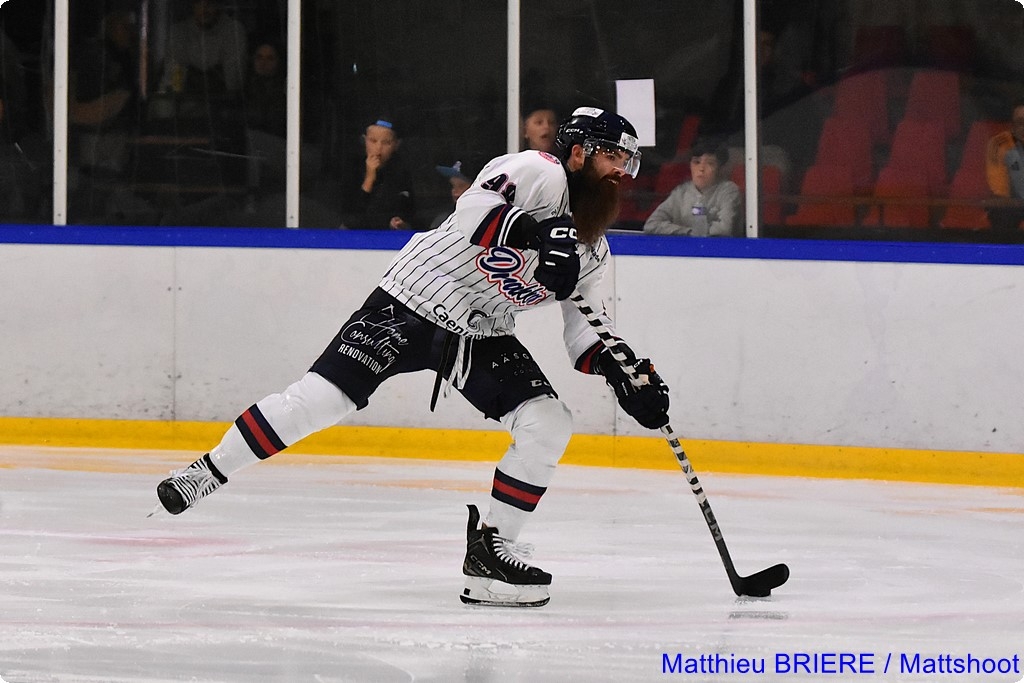 Neuilly/Marne 3 - 1 Caen 