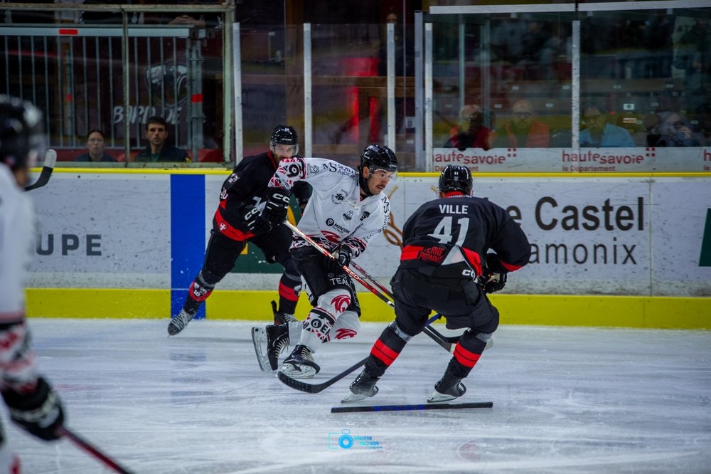 Chamonix  6 - 5 Amiens 