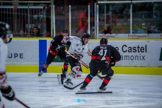 Photo hockey match Chamonix  - Amiens  le 18/09/2026