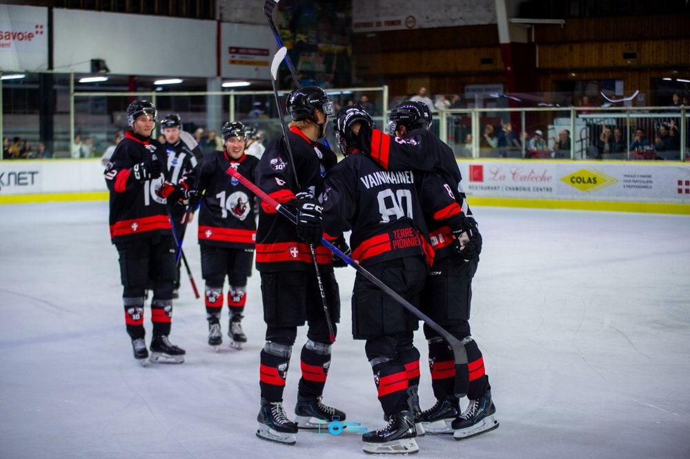 Chamonix  6 - 5 Amiens 