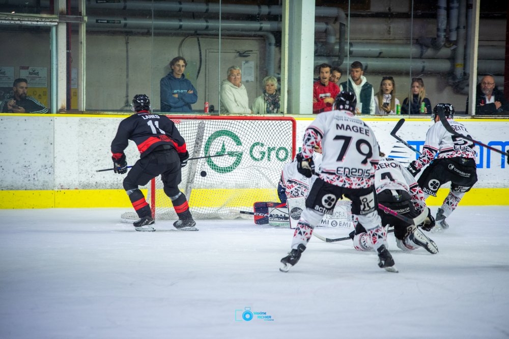 Chamonix  6 - 5 Amiens 