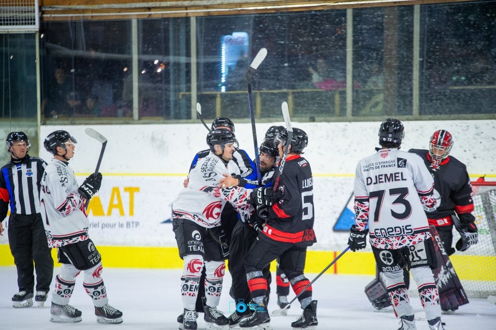 Chamonix  6 - 5 Amiens 