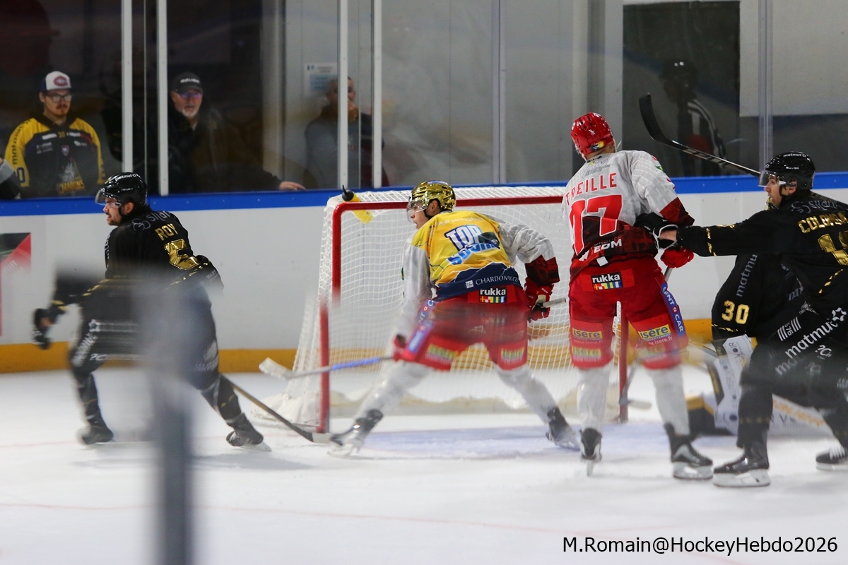 Rouen 5 - 1 Grenoble 
