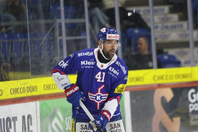 Photo hockey match Kloten - Lugano le 18/09/2026
