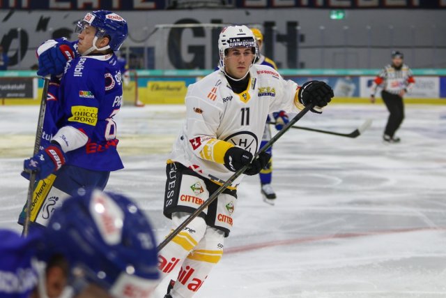 Photo hockey match Kloten - Lugano le 18/09/2026